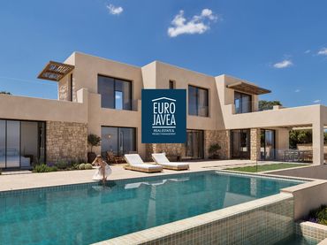 Casa con piscina en venta en Partides comunes - Adsubia