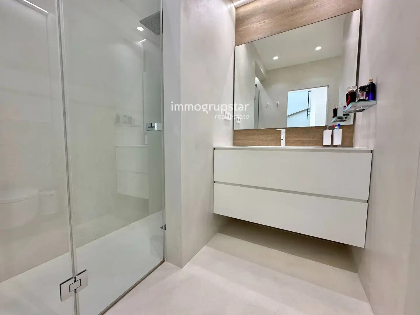 Baño de Casa adosada en venta en Torre Valentina - Mas Vilar de La Mutxada - Treumal