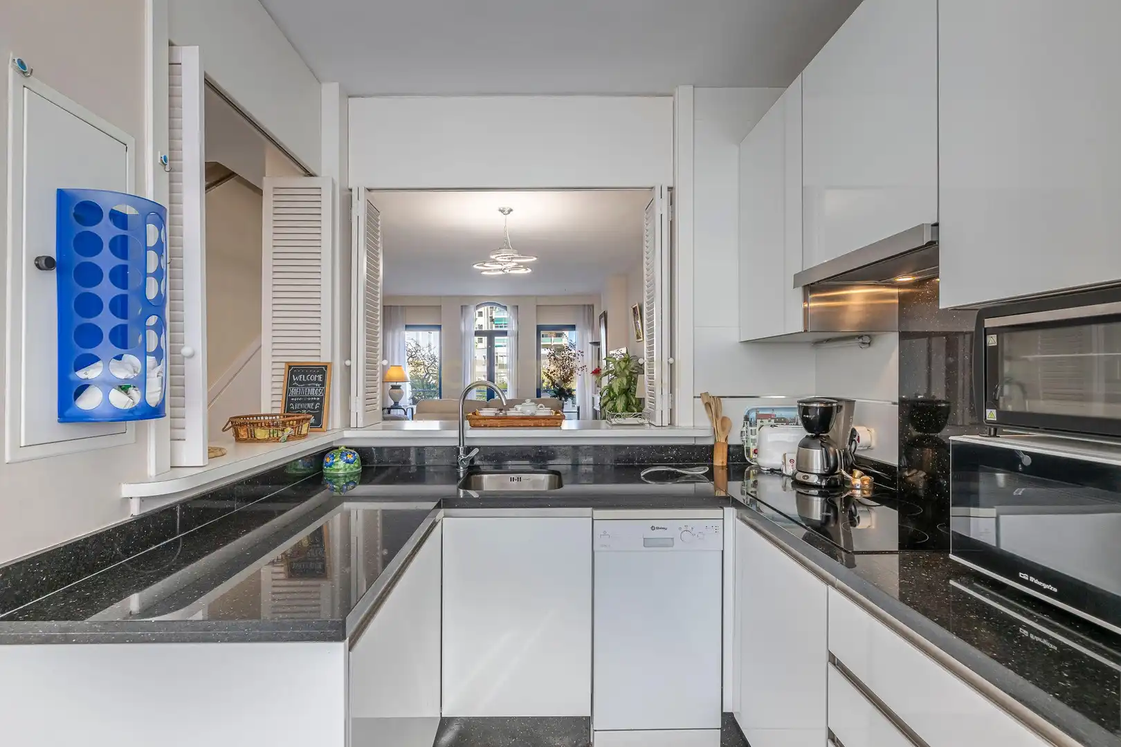 Cocina de Dúplex en venta en Marbella con Aire acondicionado, Jardín privado y Trastero