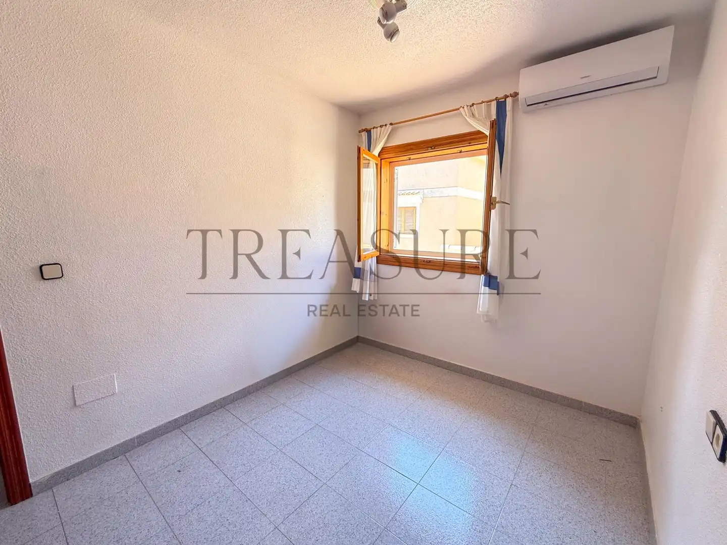 Habitación de Casa adosada en venta en Mazarrón con Aire acondicionado, Calefacción y Terraza