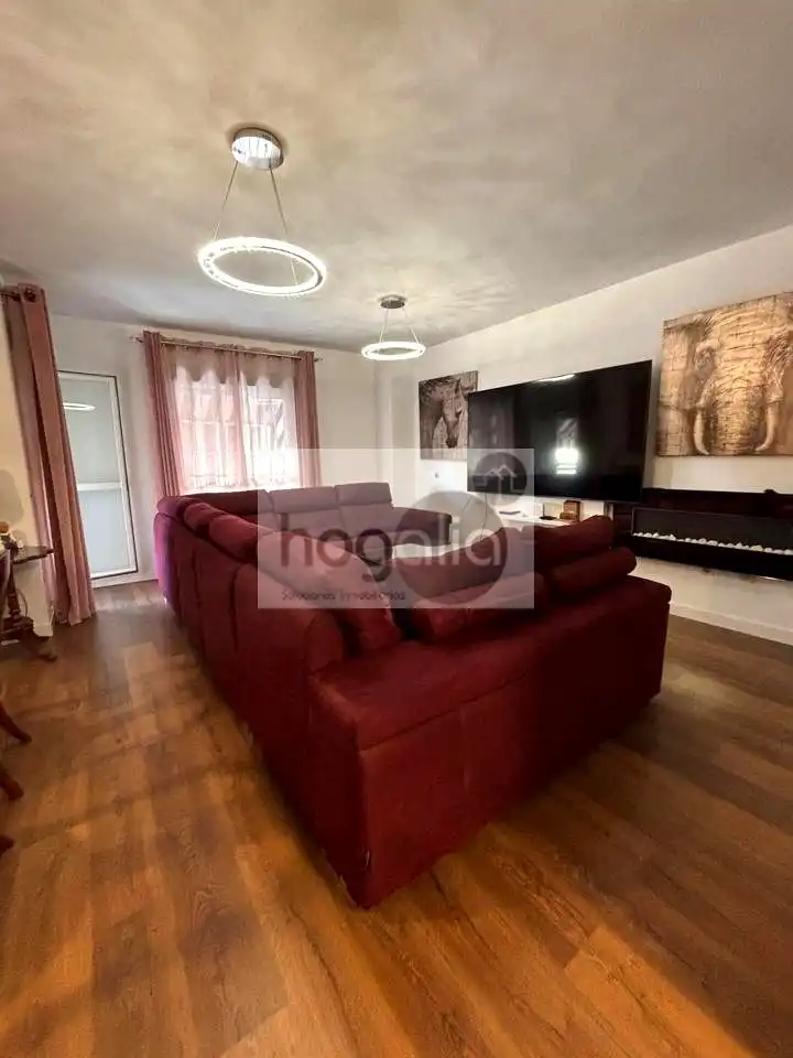 Wohnzimmer von Wohnung zum Verkauf in Sevilla mit Klimaanlage, Terrasse und Gemeinschaftspool