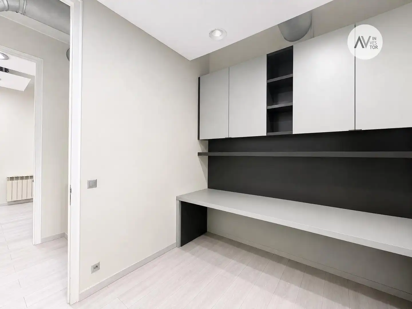 Office for rent in Barcelona  with Air Conditioner, Heating and Storage room
