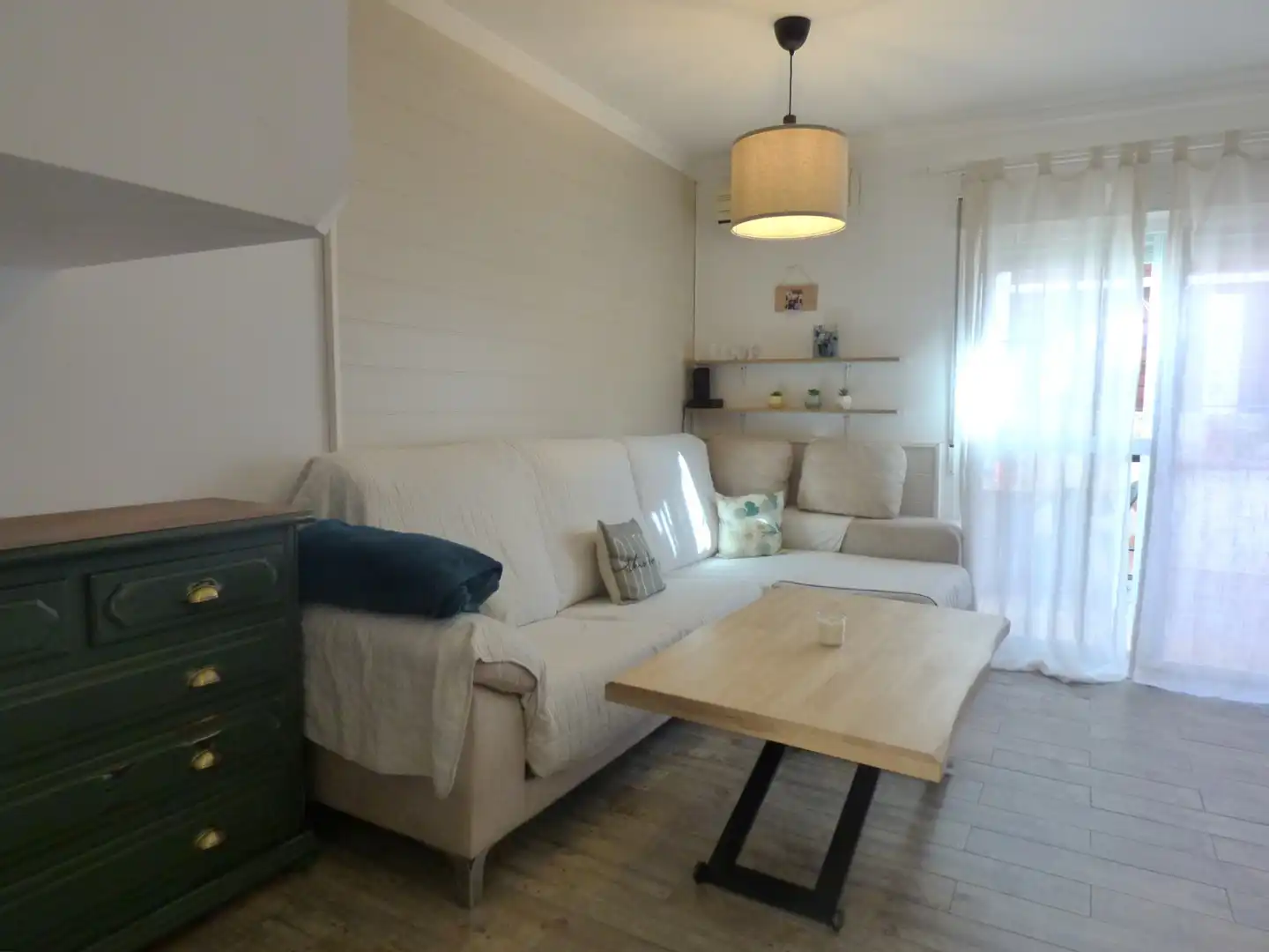 Living room of Detached homes for sale in Puerto Real  with Air Conditioner, Private garden and Community pool