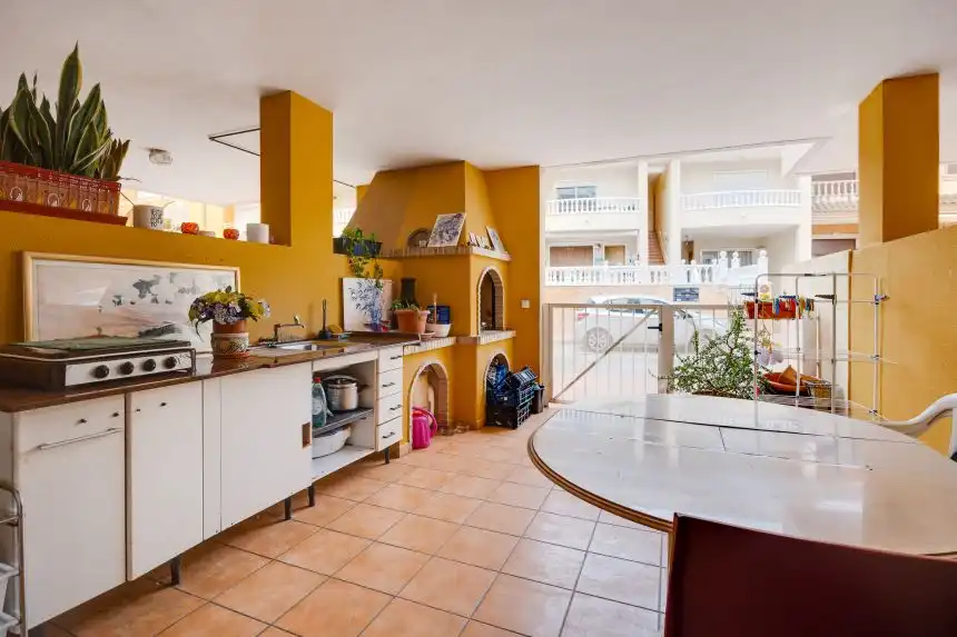Cocina de Casa adosada en venta en Rojales con Piscina comunitaria