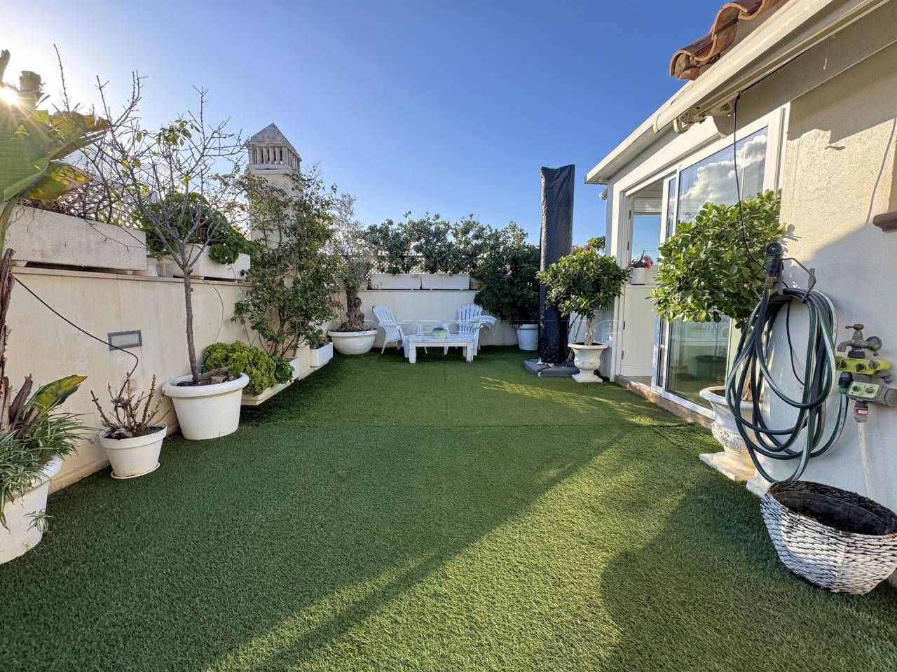 Terrace of Attic to rent in La Línea de la Concepción  with Air Conditioner, Heating and Parquet flooring