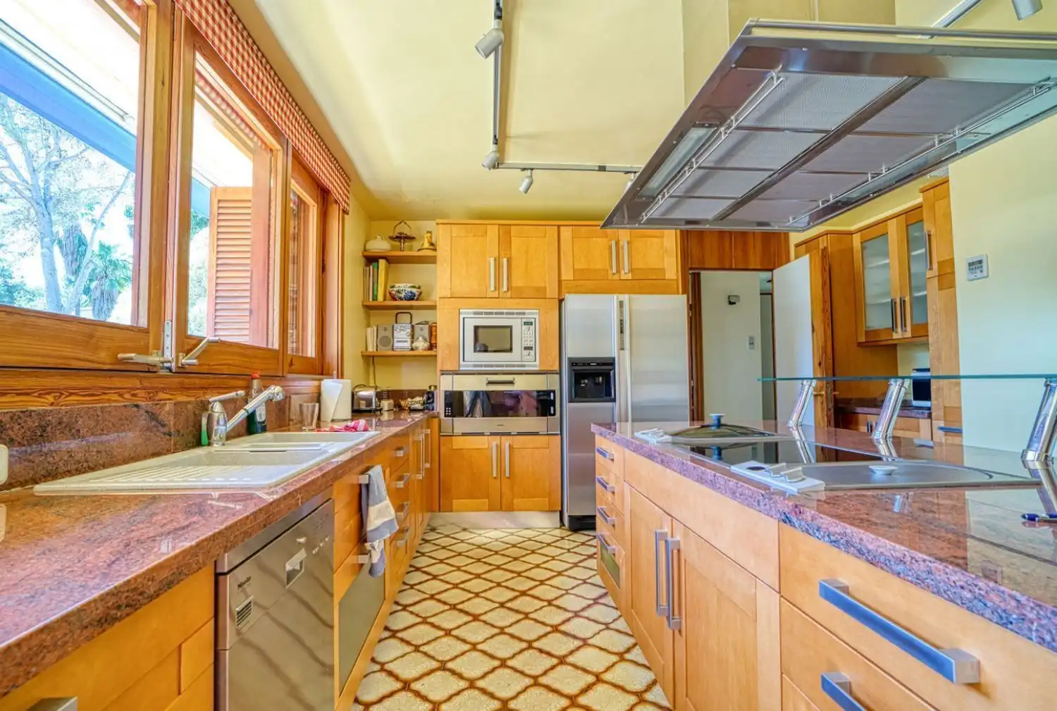 Cuina de Casa o xalet en venda en  Palma de Mallorca amb Aire condicionat, Calefacció i Jardí privat