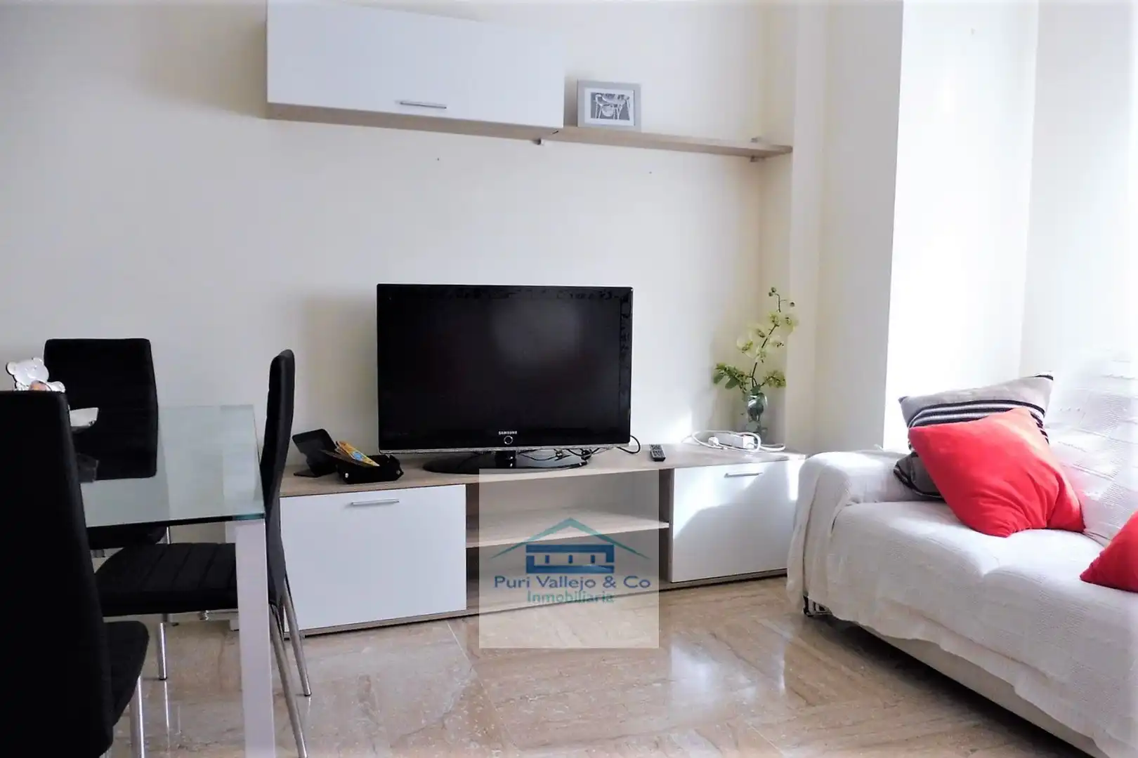 Sala de estar de Piso en venta en Córdoba con Aire acondicionado, Trastero y Amueblado