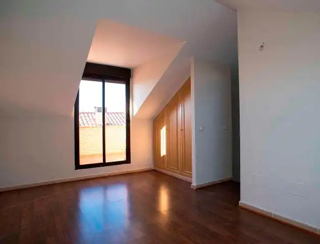Pis en venda a Pz Palacio, Villa del Prado