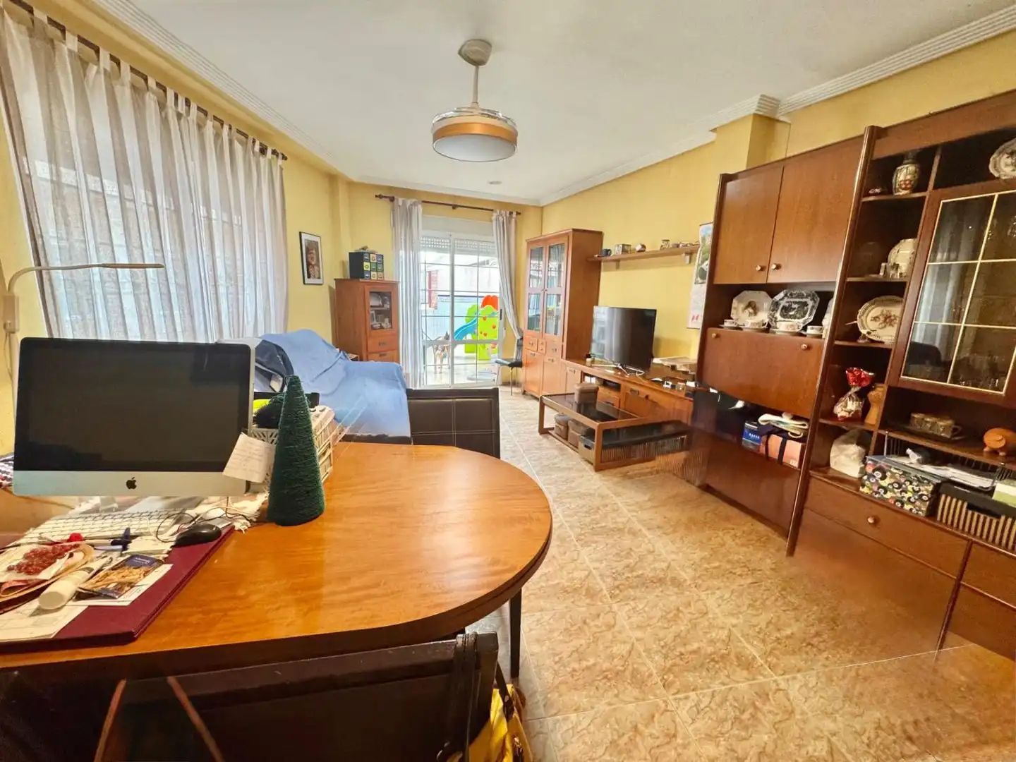 Sala d'estar de Casa o xalet en venda en Orihuela amb Aire condicionat, Terrassa i Traster