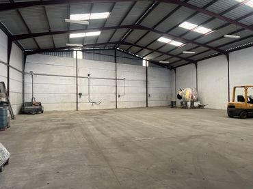 Nau industrial en venda a Ronda Sur de Plasencia