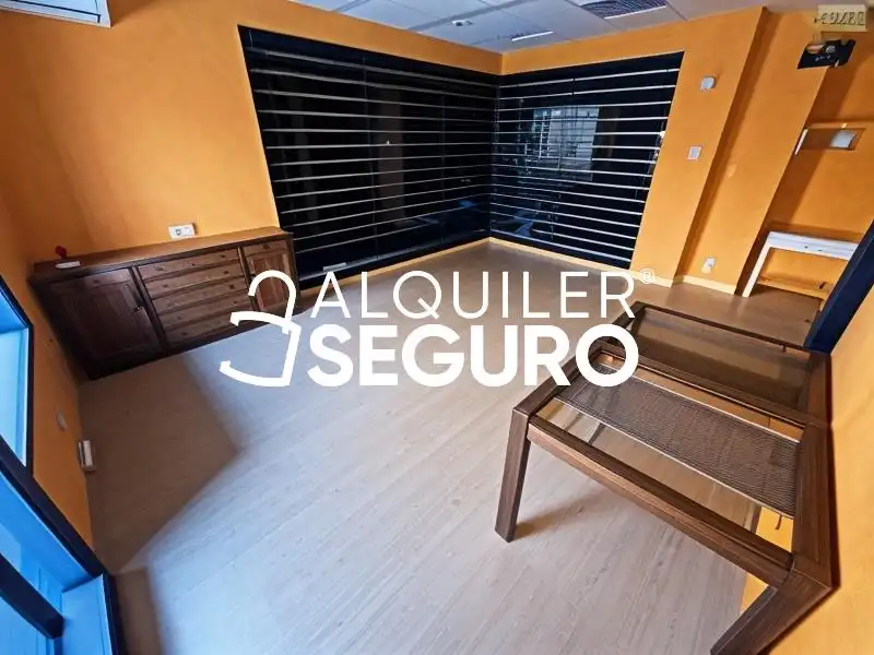 Habitación de Local de alquiler en Alcobendas