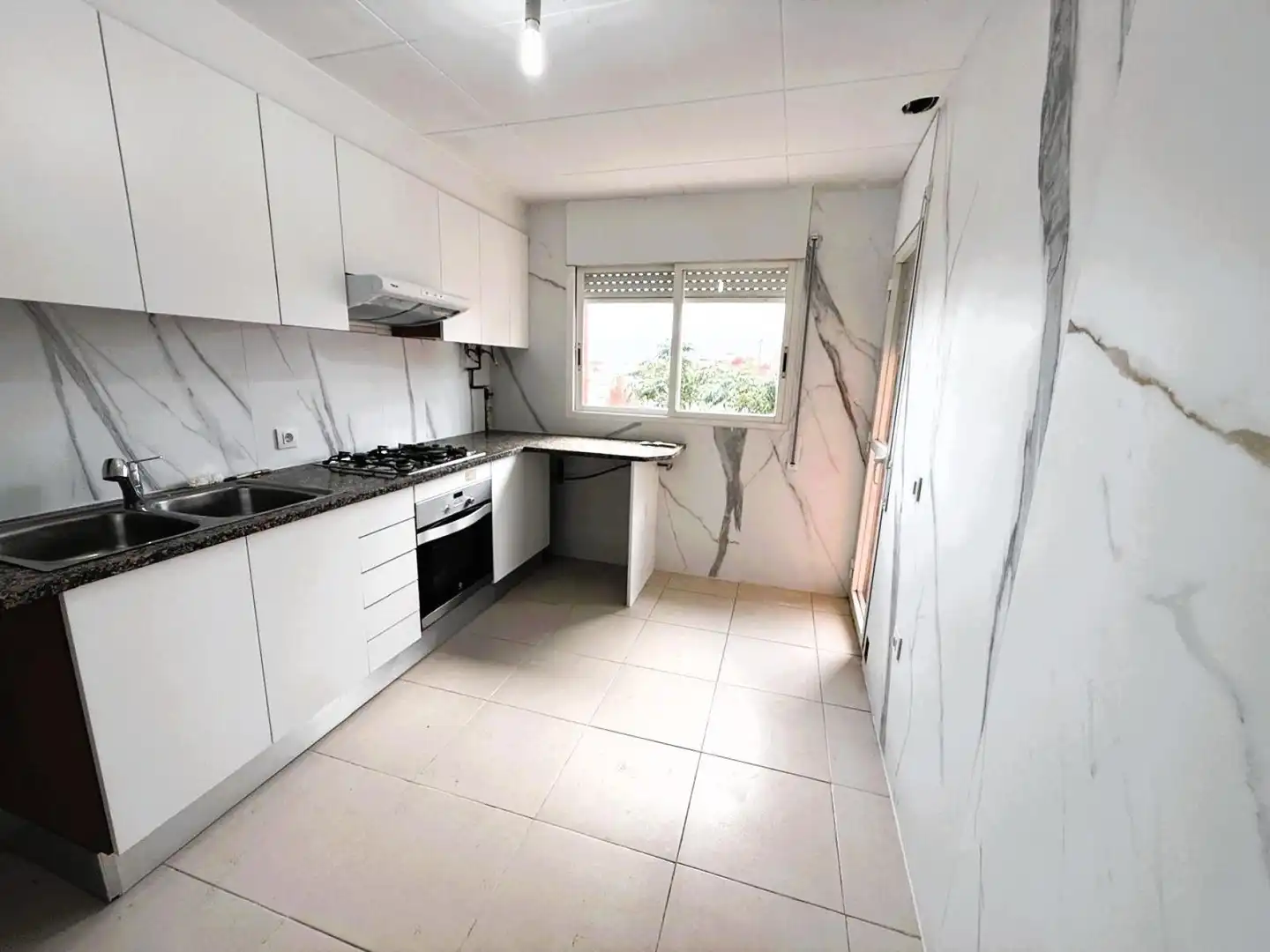 Kitchen of Flat for sale in Malgrat de Mar  with Air Conditioner, Heating and Balcony