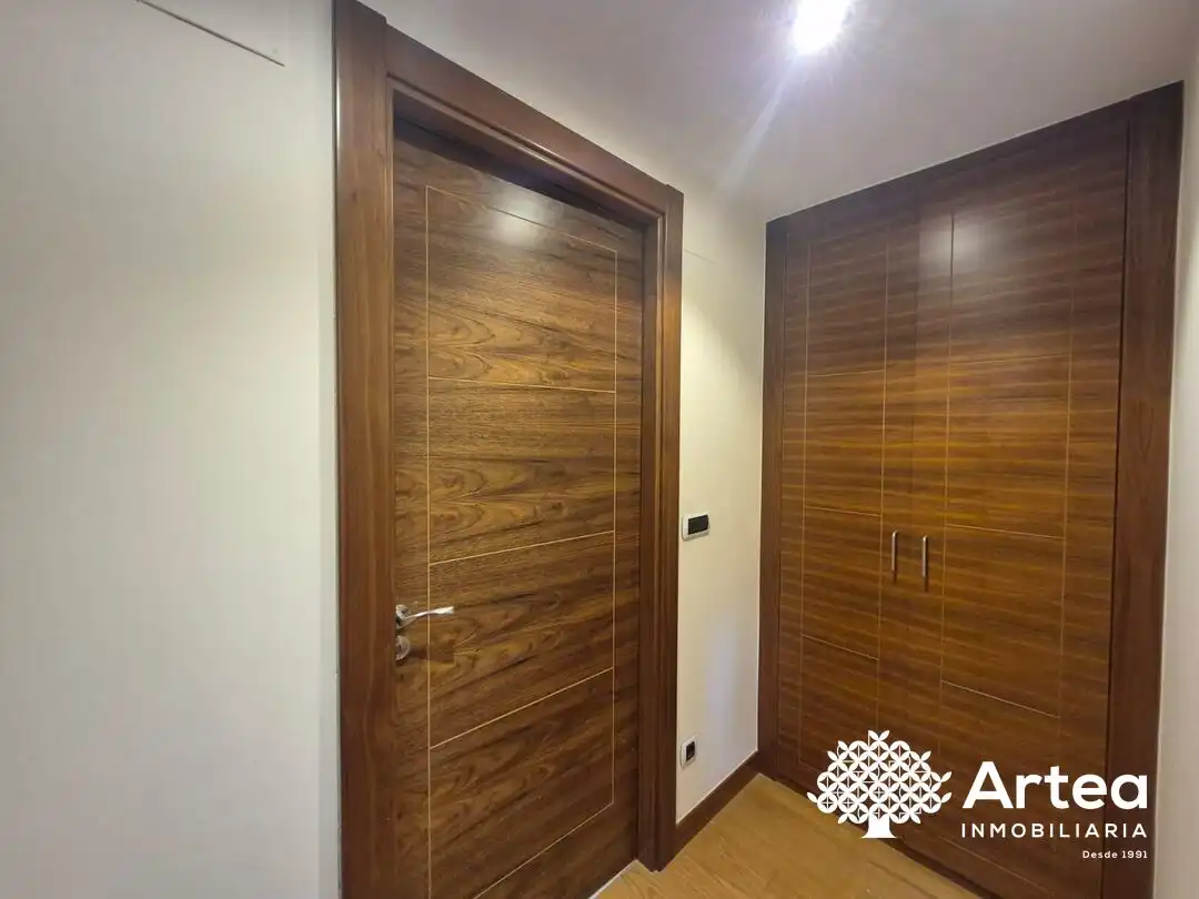 Piso de alquiler en Bilbao  con Calefacción, Jardín privado y Horno
