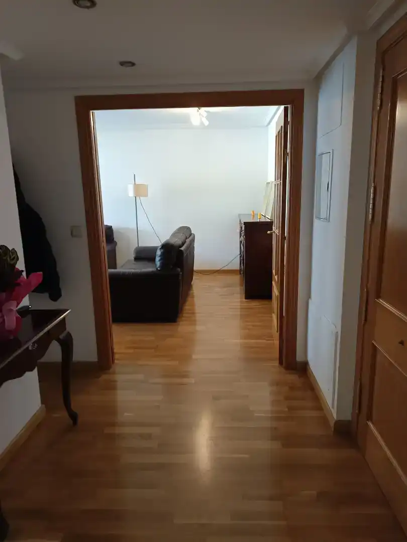 Sala d'estar de Pis en venda en  Huesca Capital amb Aire condicionat, Piscina i Balcó