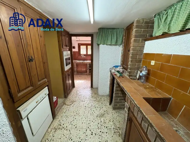 Cocina de Casa o chalet en venta en Roda de Berà con Terraza, Trastero y Piscina