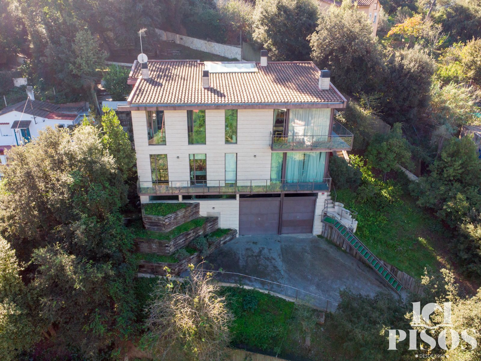 Exterior view of House or chalet for sale in  Barcelona Capital  with Heating, Private garden and Terrace