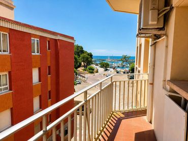 Wohnung mit Aufzug zum Verkauf in Carretera Palamós