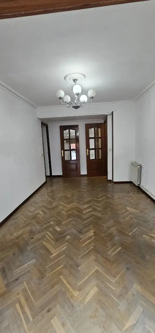 Sala d'estar de Pis en venda en San Sebastián de los Reyes amb Aire condicionat i Terrassa