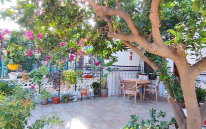 Jardí de Casa o xalet en venda en San Pedro del Pinatar amb Aire condicionat, Jardí privat i Terrassa