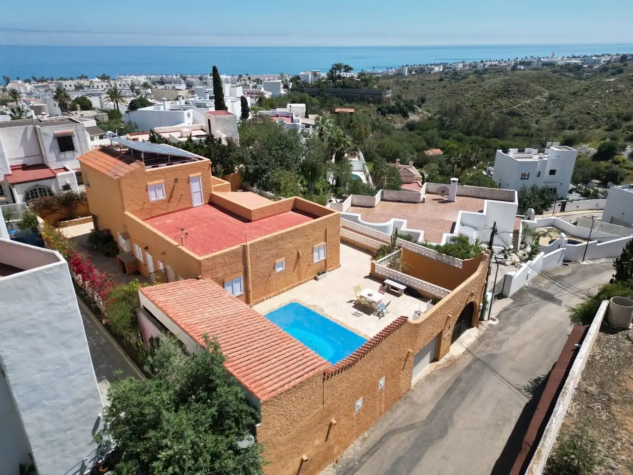 Haus mit Pool zum Verkauf in El Palmeral