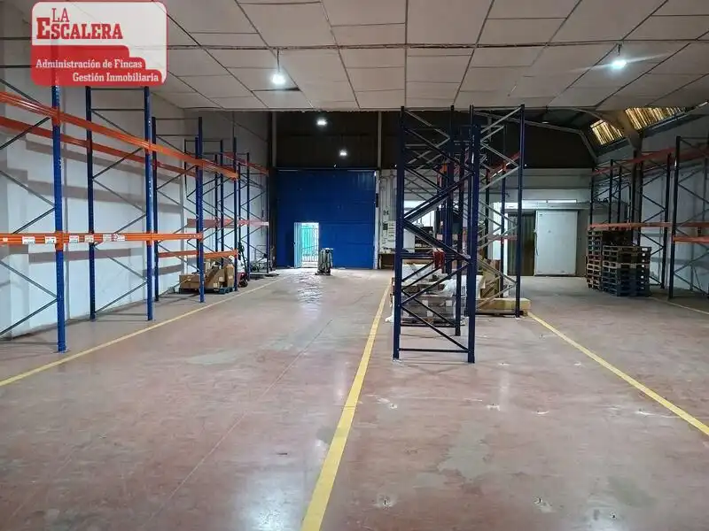 Nau industrial en venda a Ibi, imagen 2