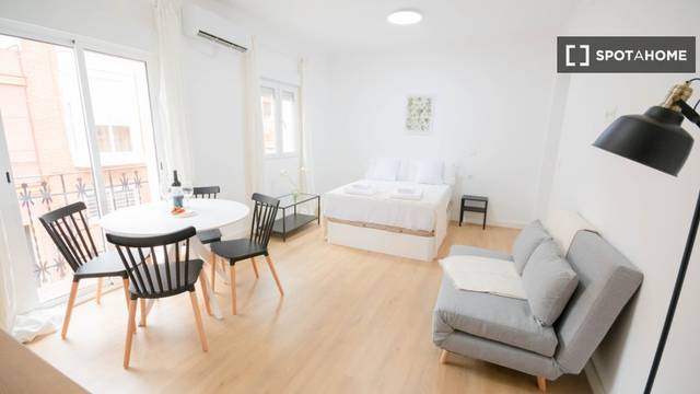 Piso en Alquiler en Berruguete