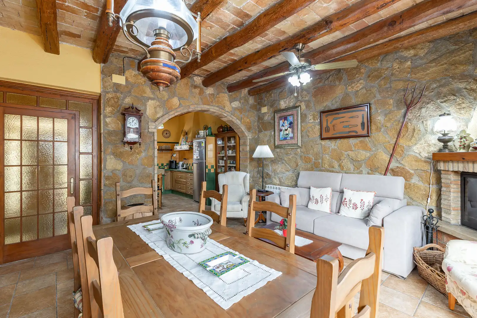 Casa adosada en venta en Torrelavit con Calefacción y Terraza