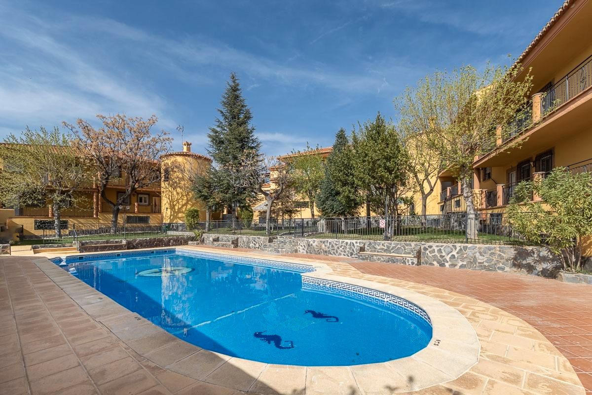 Piso en venta en Calle Encantado, 21, Ogíjares