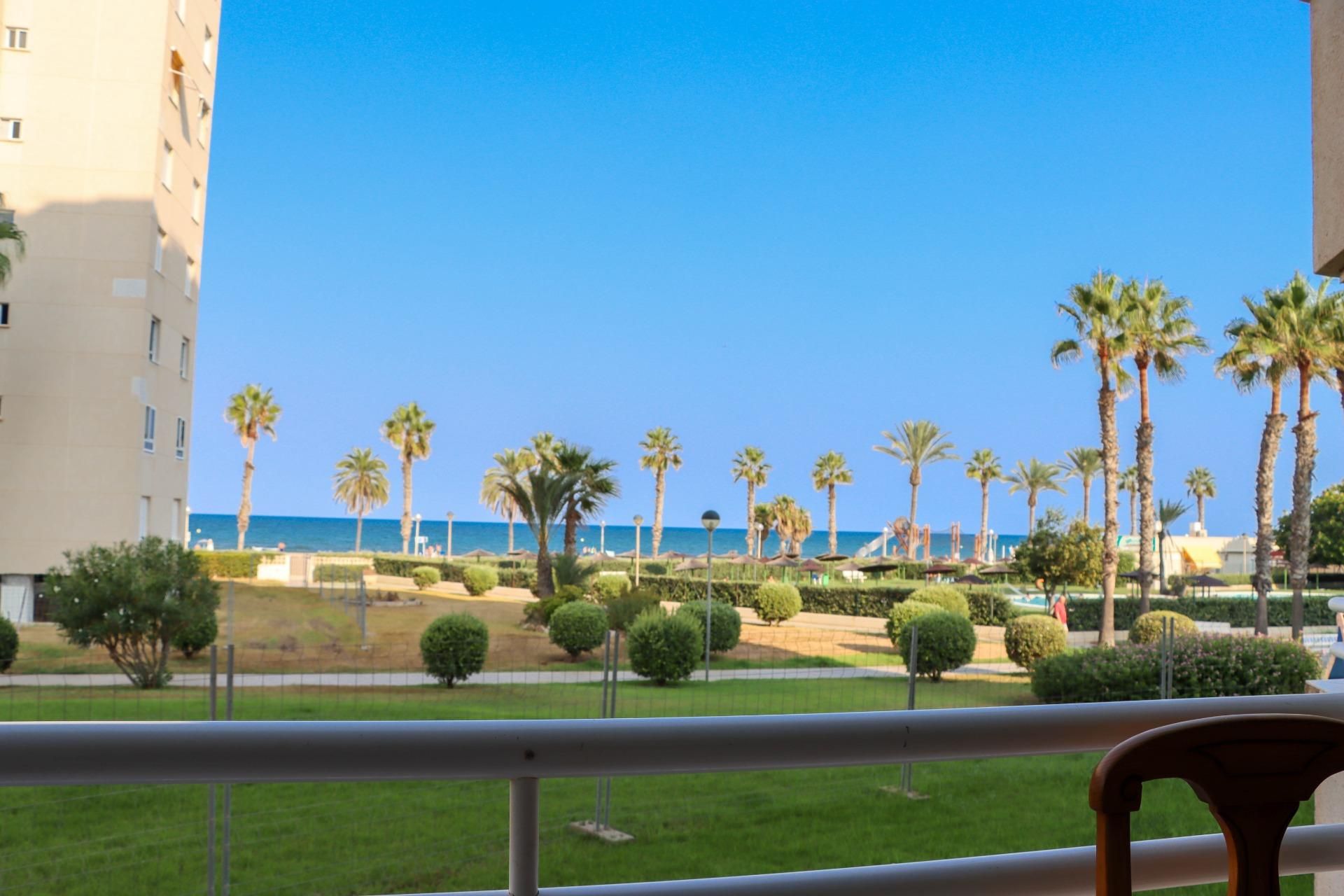 Jardí de Apartament en venda en Alicante / Alacant amb Jardí privat, Terrassa i Balcó