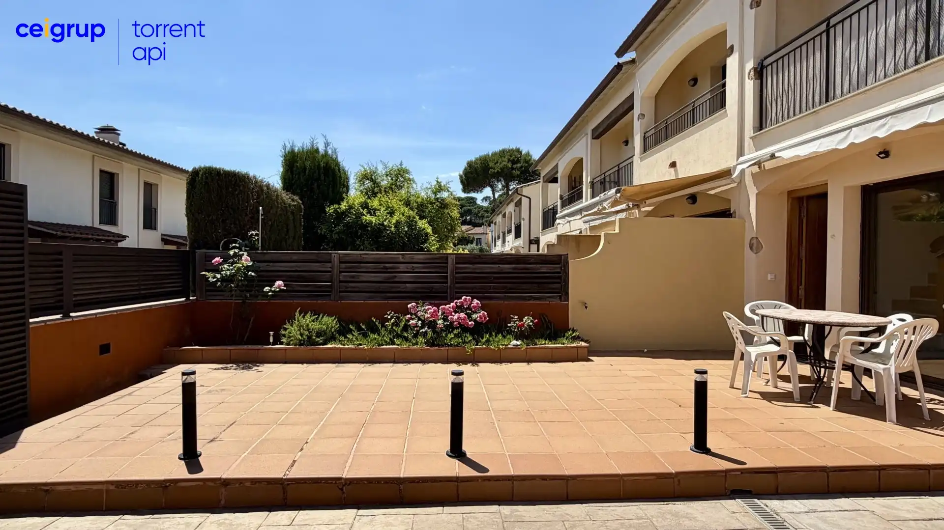 Terraza de Casa adosada en venta en L'Estartit con Terraza, Piscina y Amueblado