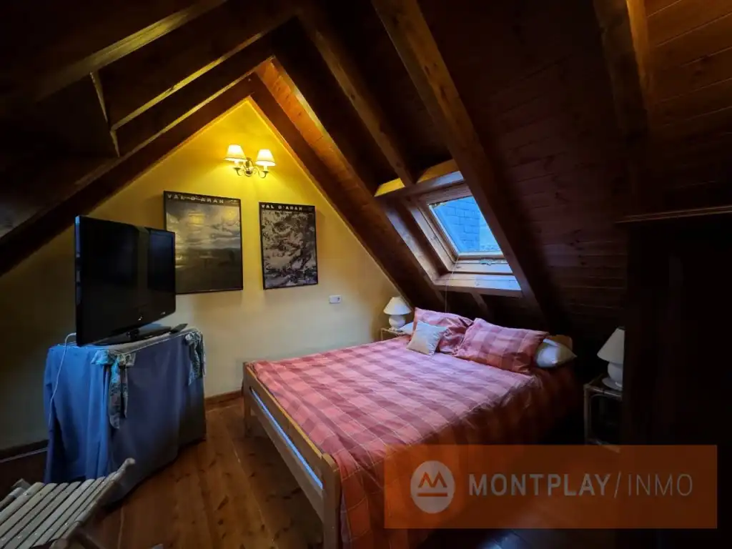 Bedroom of Detached homes for sale in Naut Aran