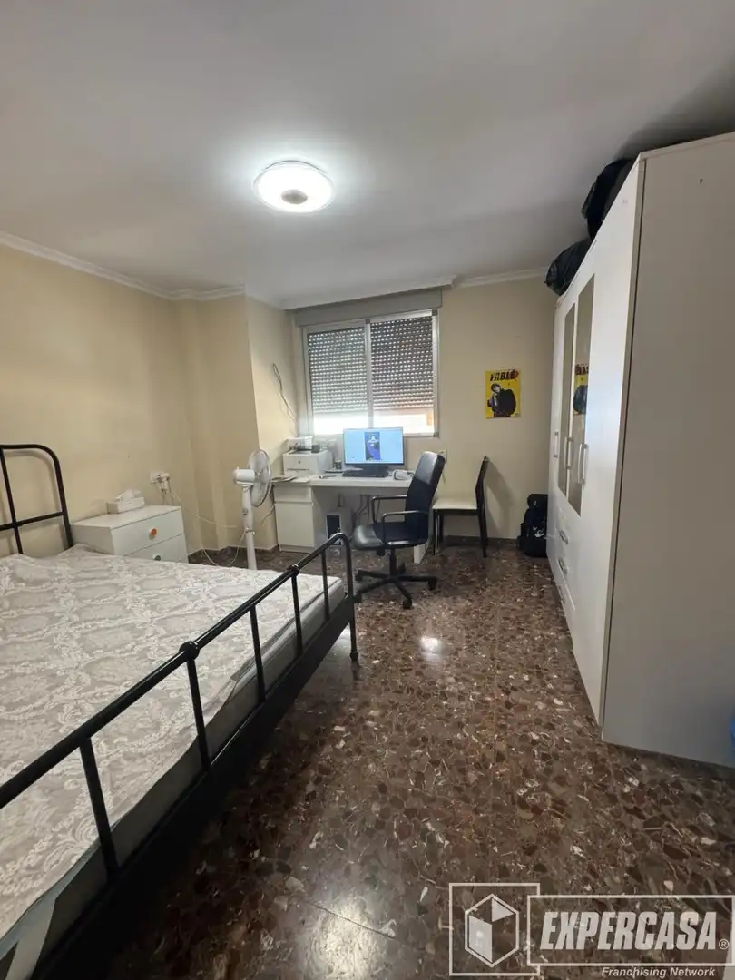 Schlafzimmer von Country house zum Verkauf in Albal mit Klimaanlage und Terrasse