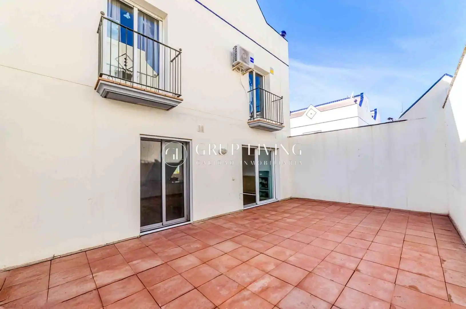 Vista exterior de Casa o chalet en venta en Sitges con Aire acondicionado, Calefacción y Jardín privado