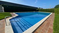 Swimming pool of Planta baja for sale in Cunit  with Heating, Private garden and Terrace