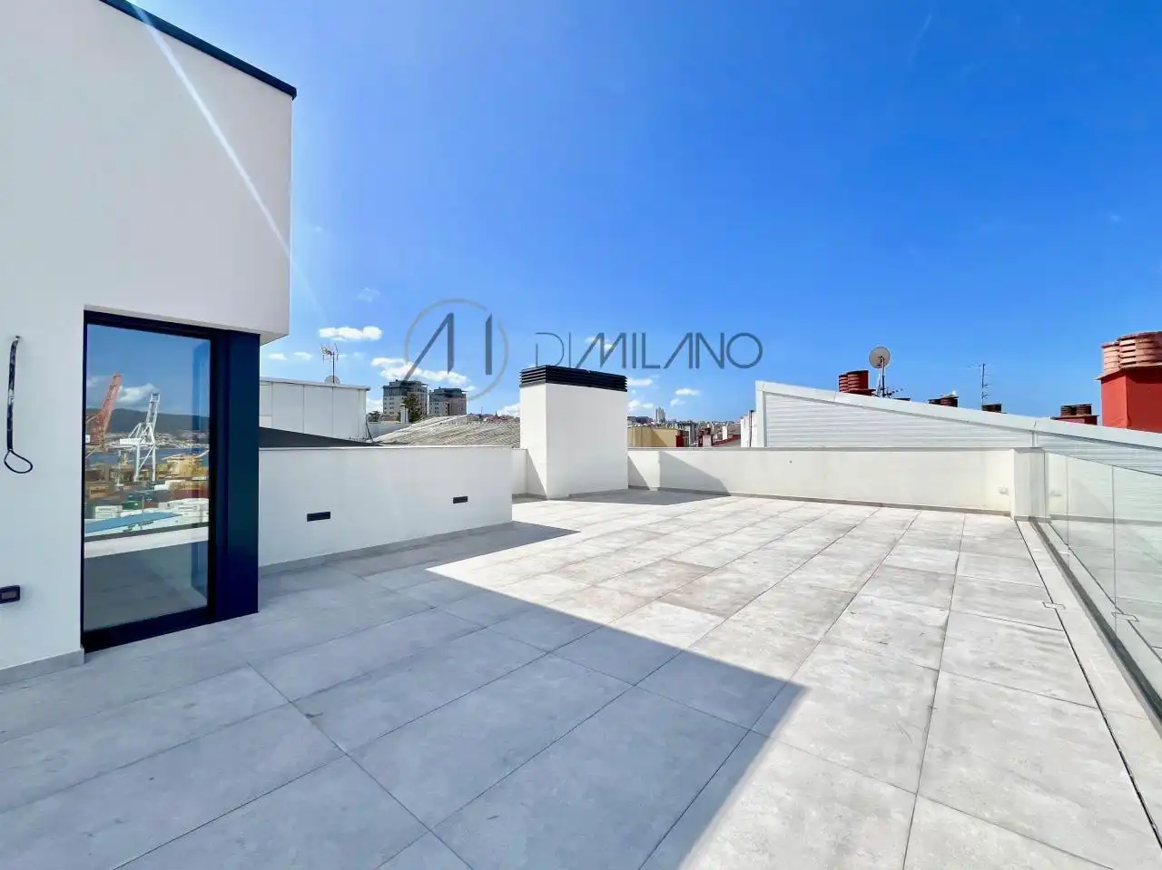 Terraza de Ático en venta en Vigo  con Calefacción
