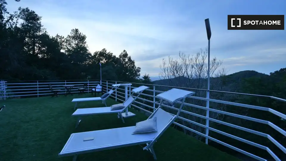 Terraza de Piso de alquiler en Sant Cugat del Vallès con Aire acondicionado, Calefacción y Amueblado