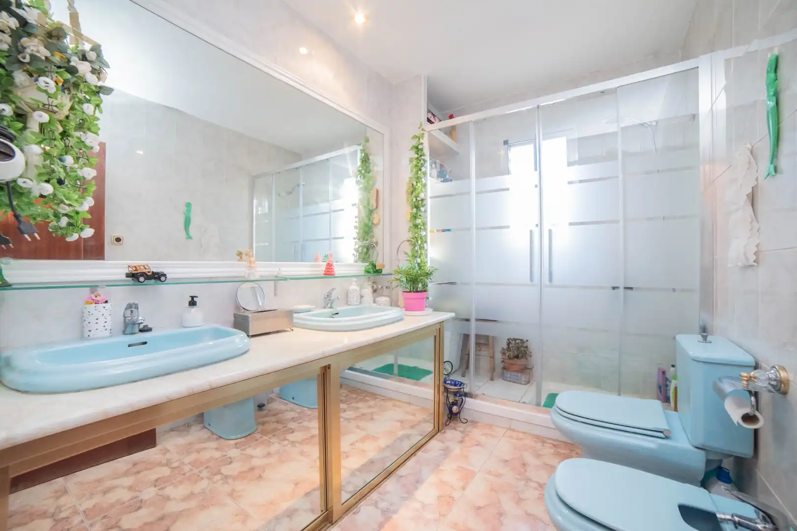 Bany de Casa o xalet en venda en Illescas amb Aire condicionat, Calefacció i Jardí privat