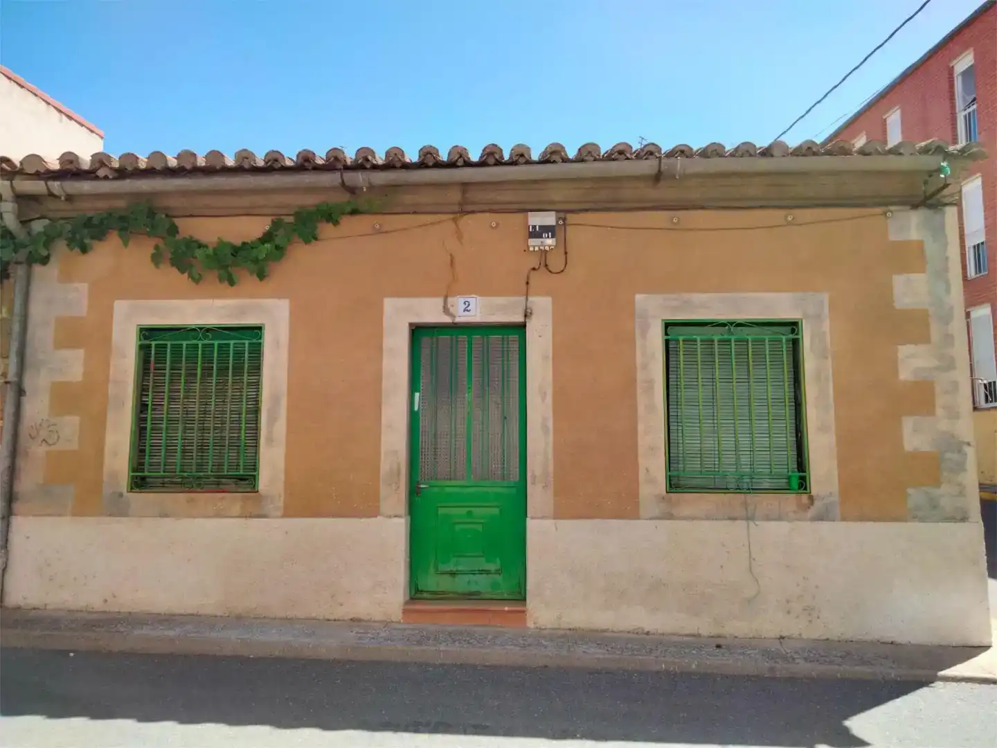 Vista exterior de Pis en venda en Burgohondo