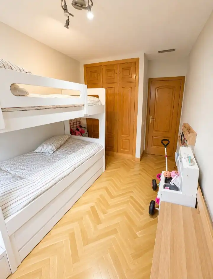 Flat for sale in Calle Gómez Tejedor, Norte