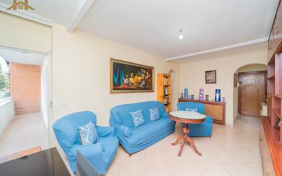 Living room of Flat for sale in Leganés  with Heating, Terrace and Storage room