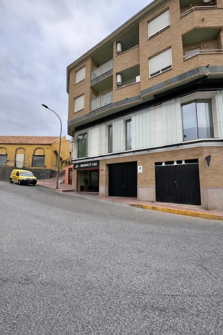 Local commercial à vendre à Plaza Chimenea Basilio 1, imagen 2