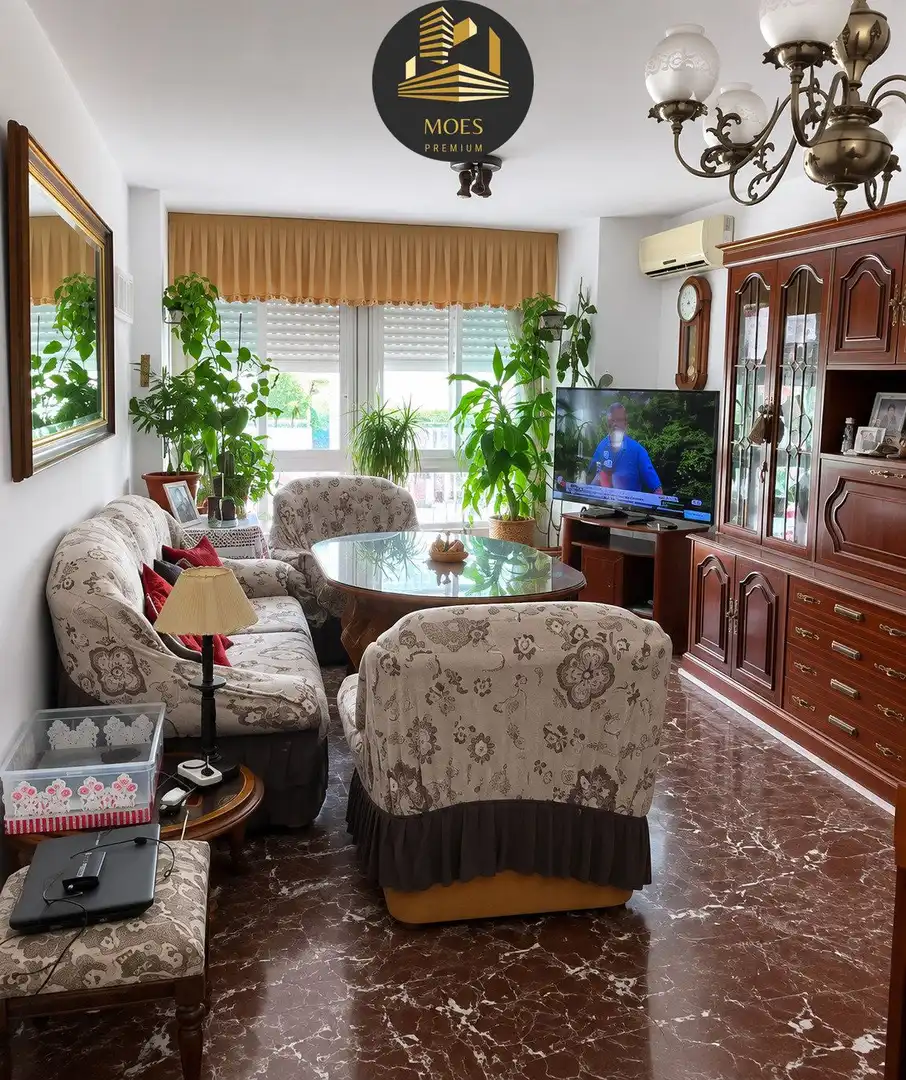 Sala de estar de Piso en venta en Úbeda con Aire acondicionado y Calefacción