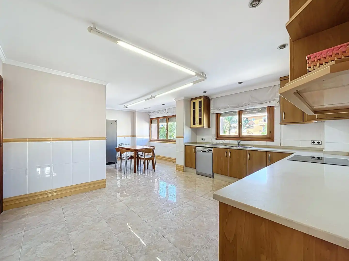 Cocina de Piso en venta en L'Alfàs del Pi con Aire acondicionado, Calefacción y Trastero