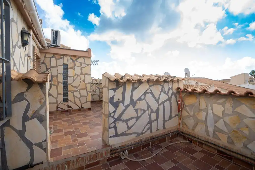 Terrassa de Casa o xalet en venda en Orihuela