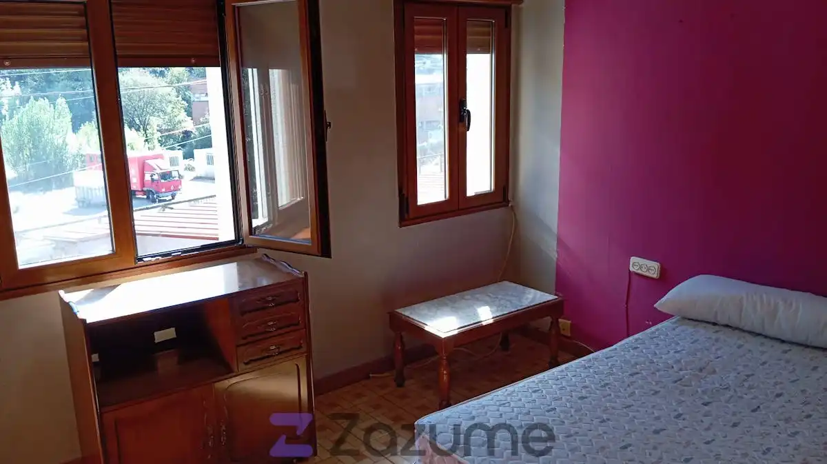 Bedroom of Flat for rent in Mieres (Asturias)  with Heating, Furnished and Oven