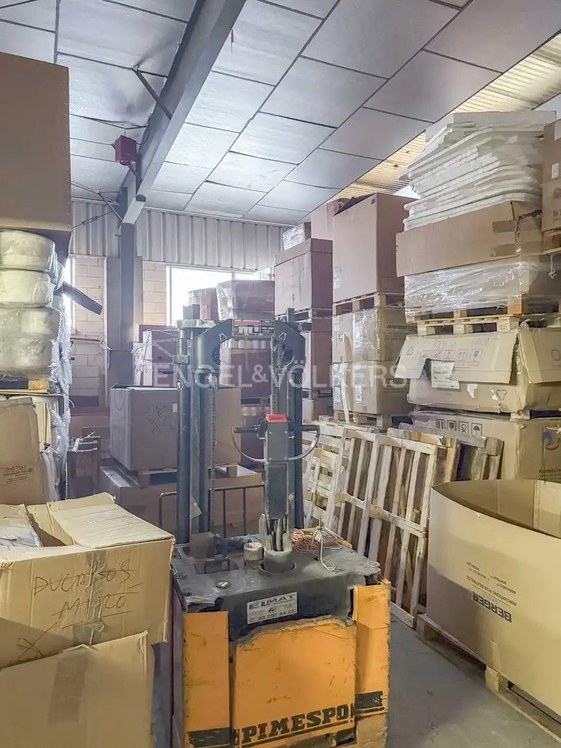 Nave industrial con ascensor en venta en Eixample, imagen 10