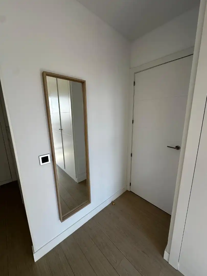 Bedroom of Flat for rent in Madrid  with Air Conditioner, Heating and Parquet flooring