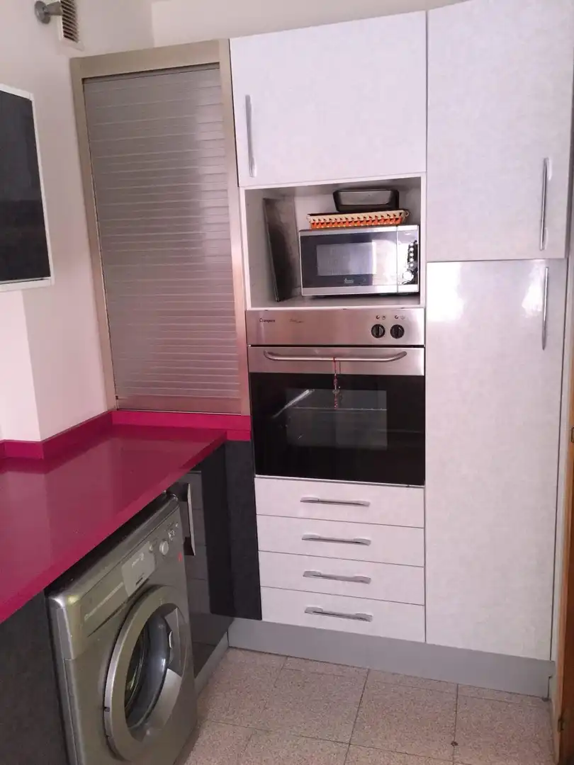 Cocina de Piso de alquiler en Sevilla con Aire acondicionado y Terraza