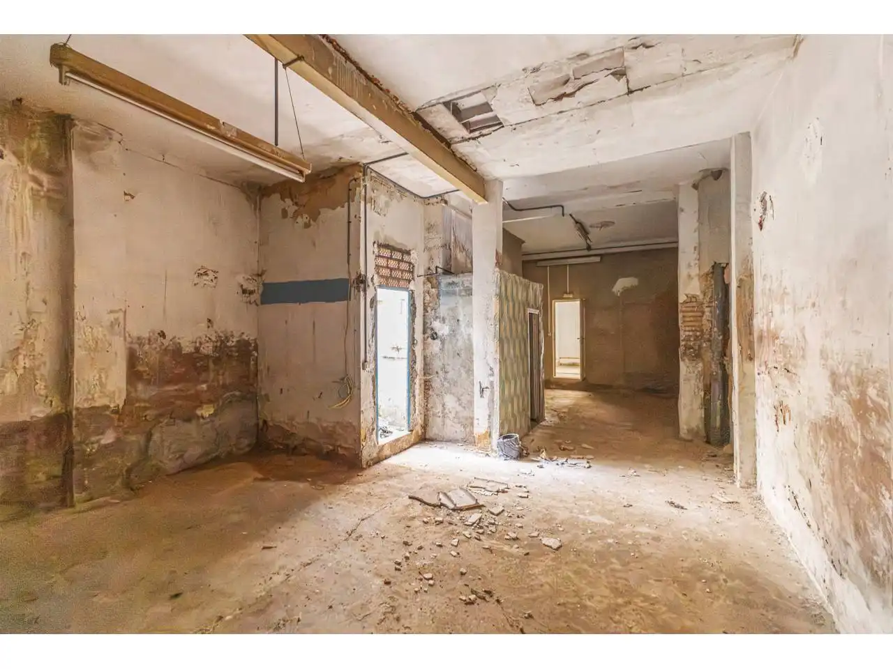 Geschaftsraum zum Verkauf in Valencia