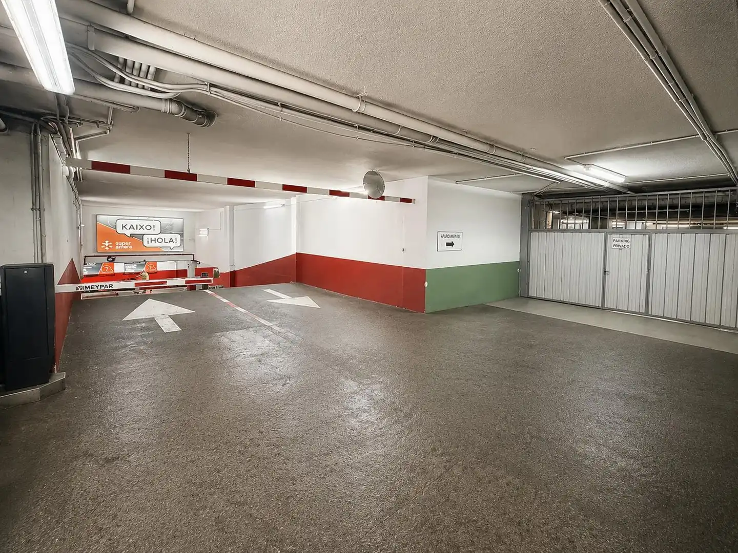 Parkplatz von Garage zum Verkauf in Donostia - San Sebastián 